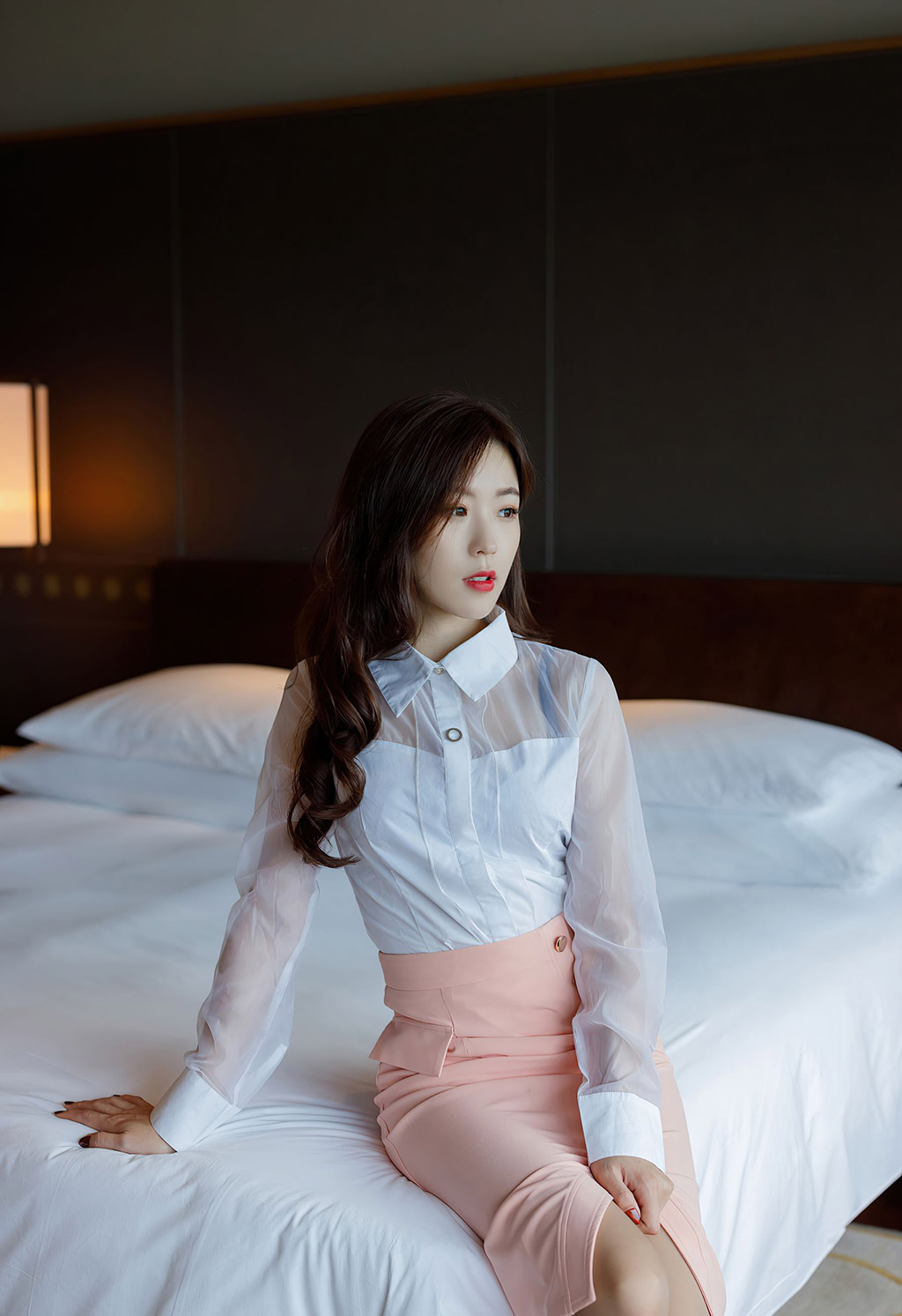 杨紫嫣Cynthia古时尚典雅的都市装扮