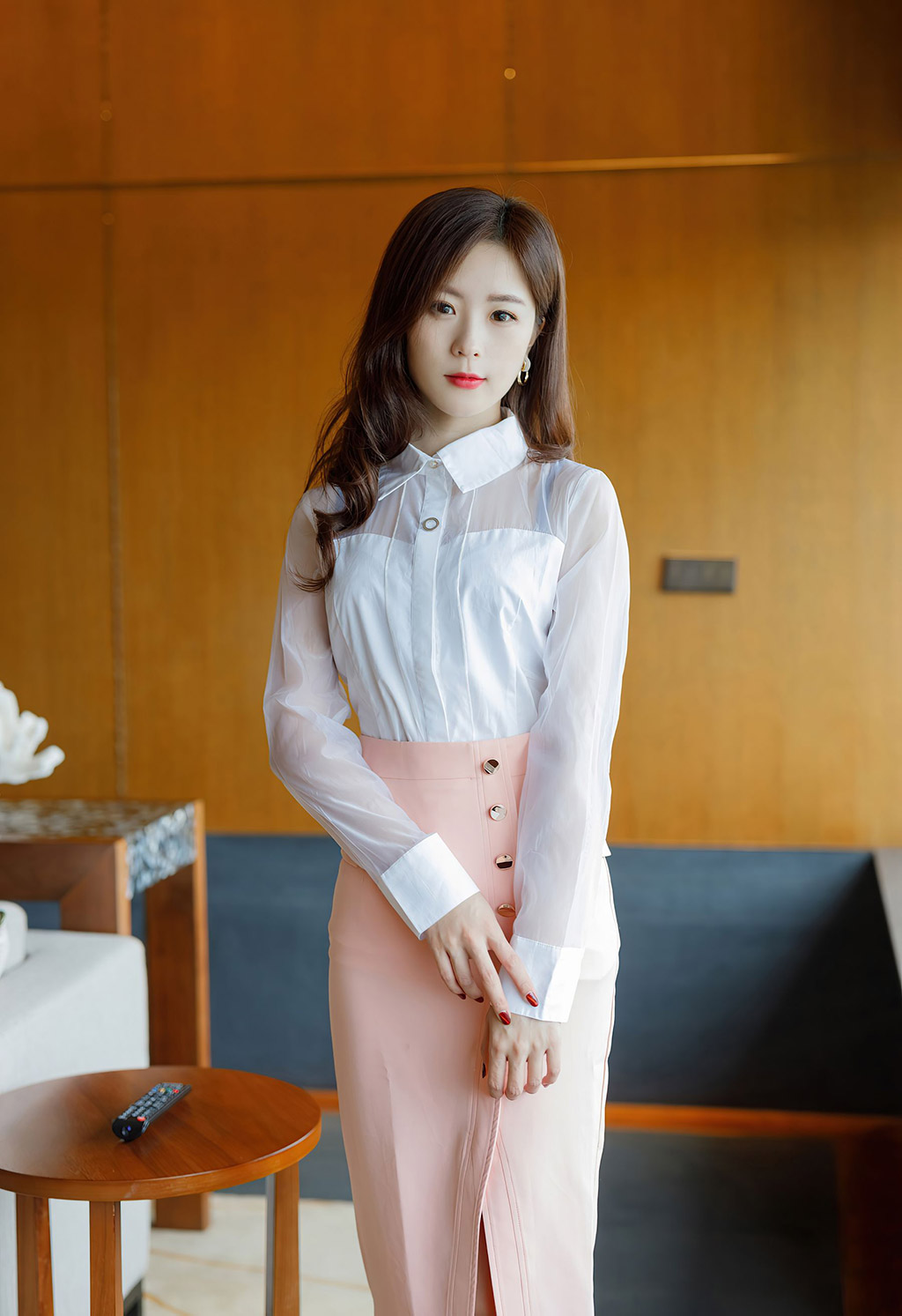 杨紫嫣Cynthia古时尚典雅的都市装扮