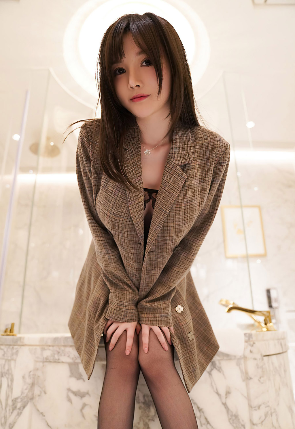 糯美子MINIbabe童颜巨乳酒店应召上门服务