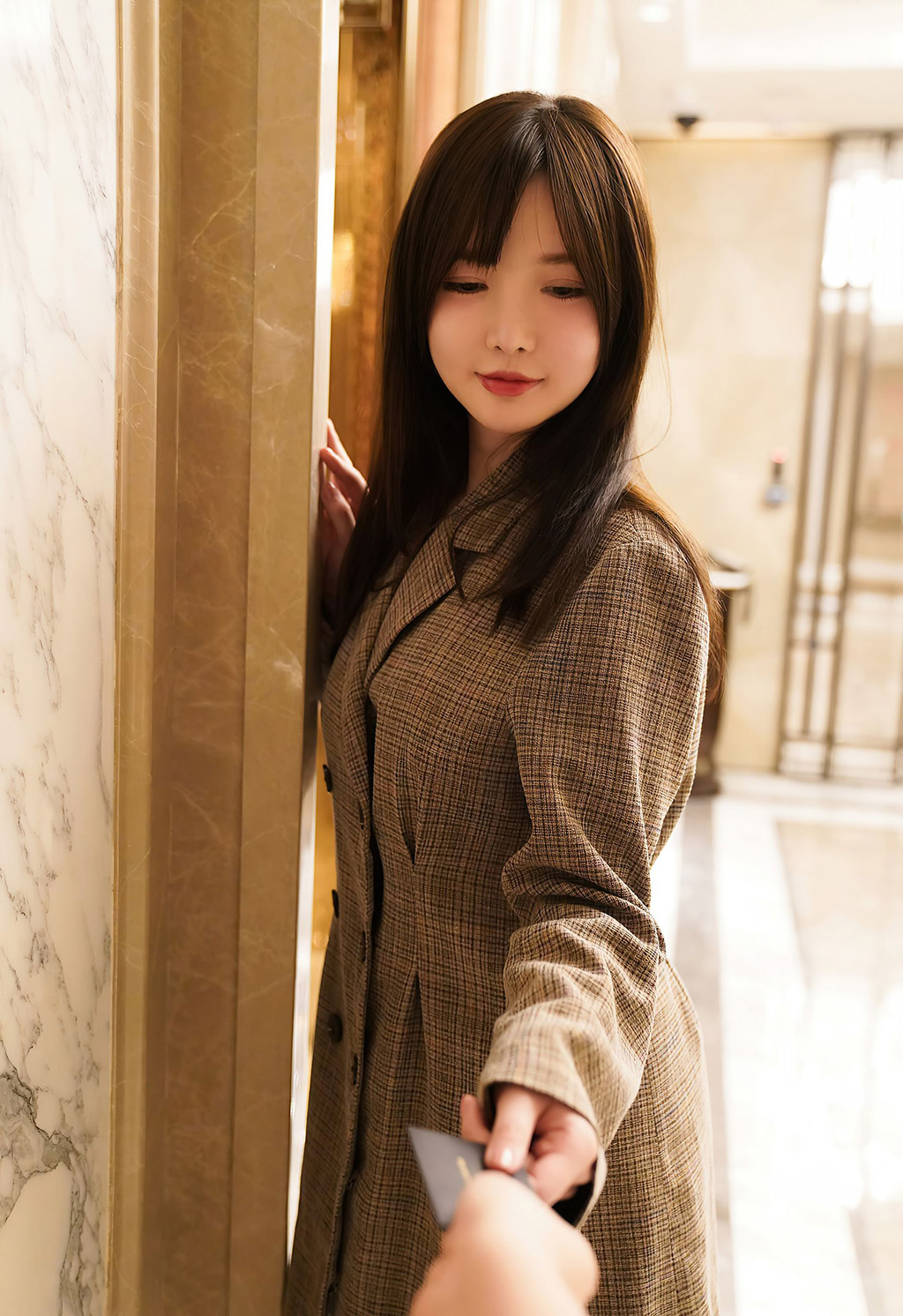 糯美子MINIbabe童颜巨乳酒店应召上门服务