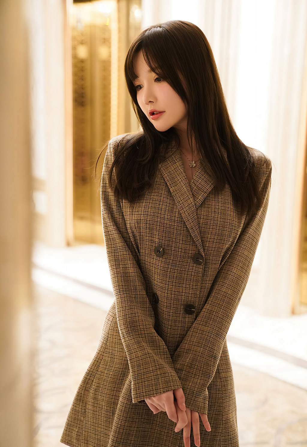 糯美子MINIbabe童颜巨乳酒店应召上门服务
