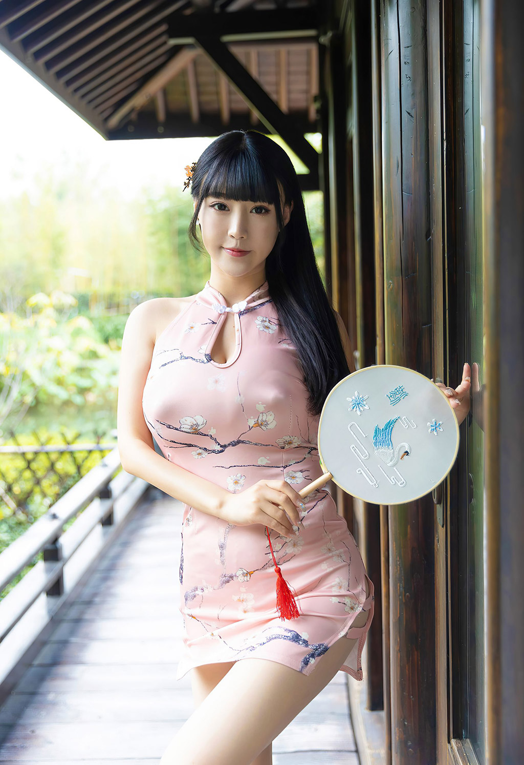 朱可儿&玥儿玥锦袍华贵淑女娇艳