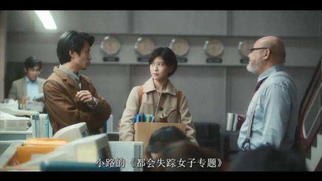 她离开内娱后 尺度一次比一次大……