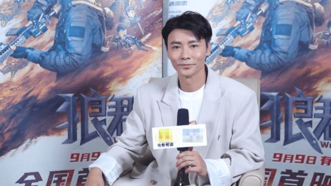 张晋拍戏受重伤住院 伤痕明显太憔悴插管吸氧