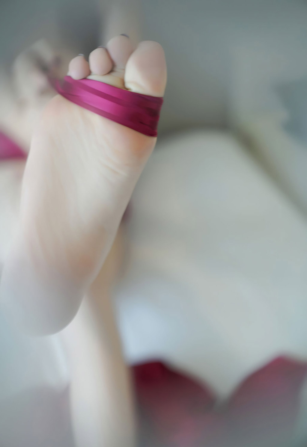 芝芝Booty猩红的睡衣的女友视觉