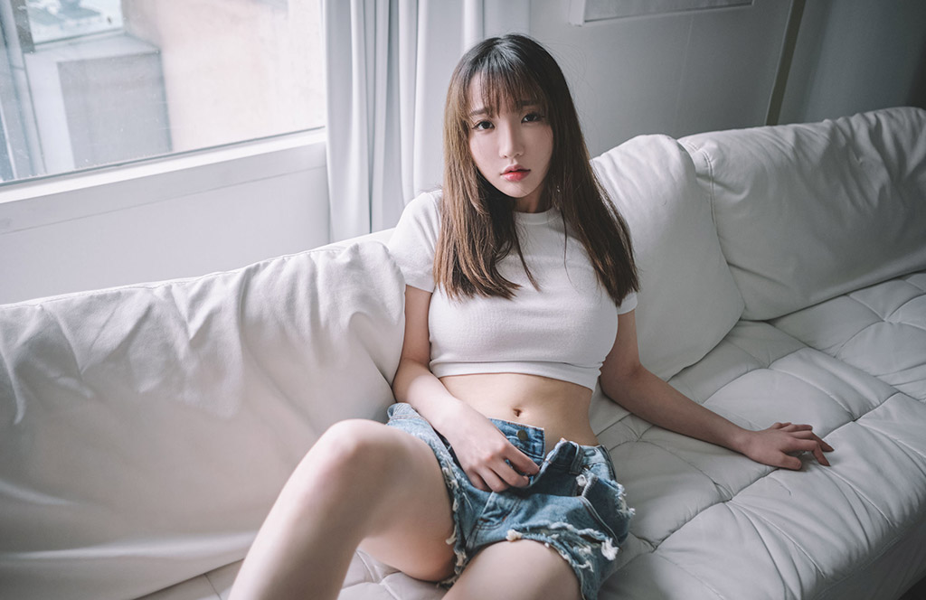 孫樂樂情趣透视装热裤背心
