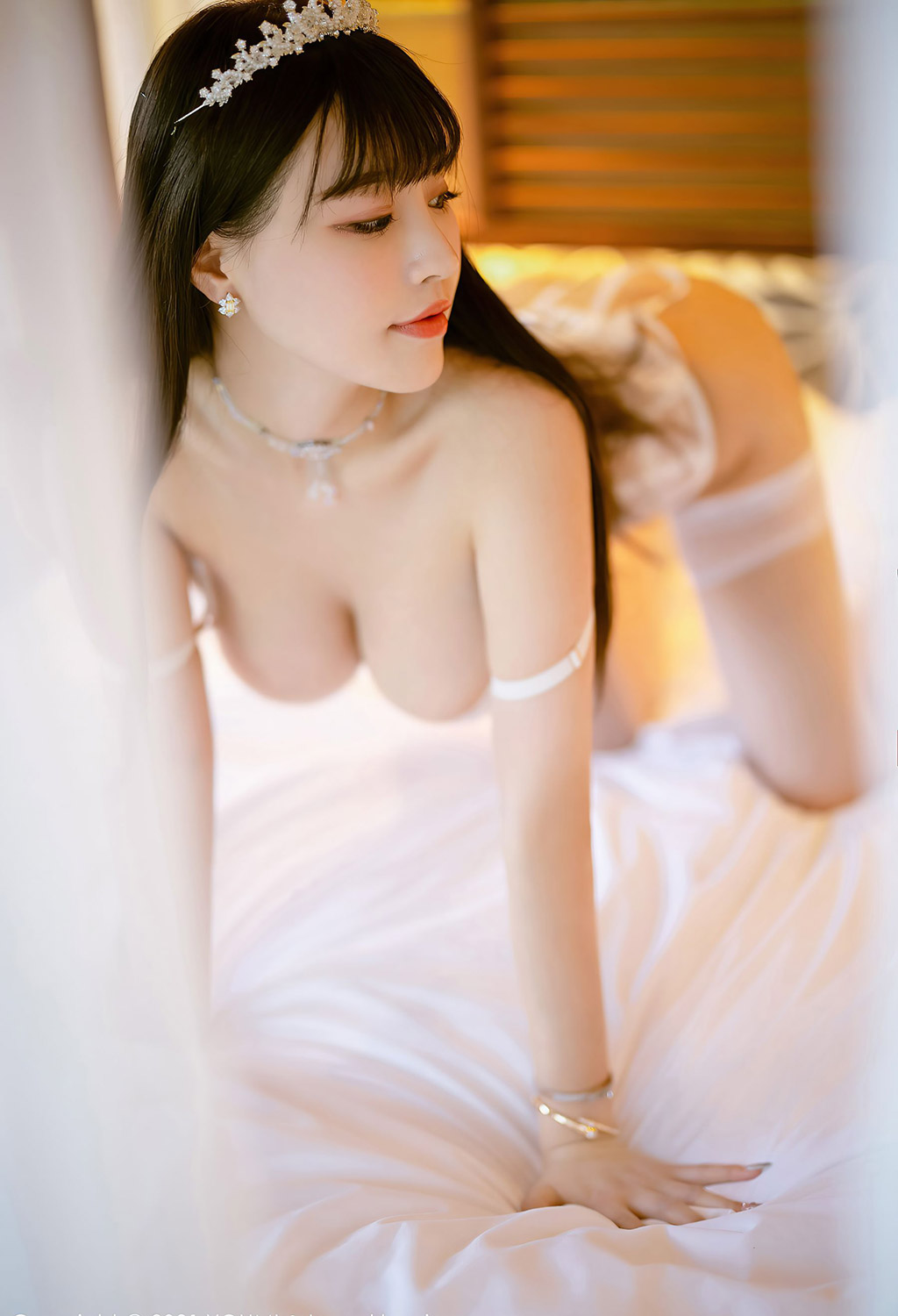朱可儿高贵典雅的公主姿态魅力动感诱人