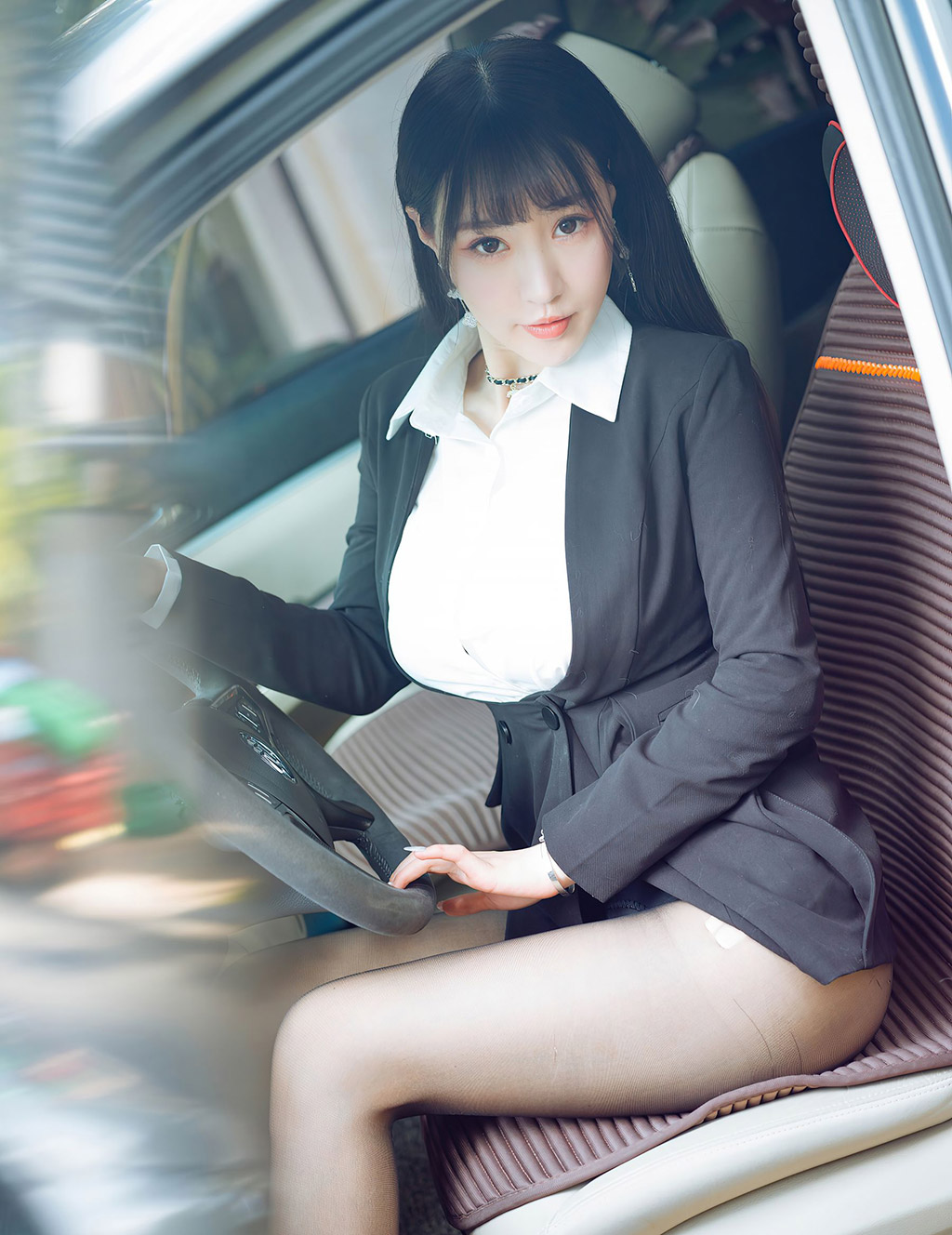 朱可儿Flowe老司机朱可儿的车拍主题
