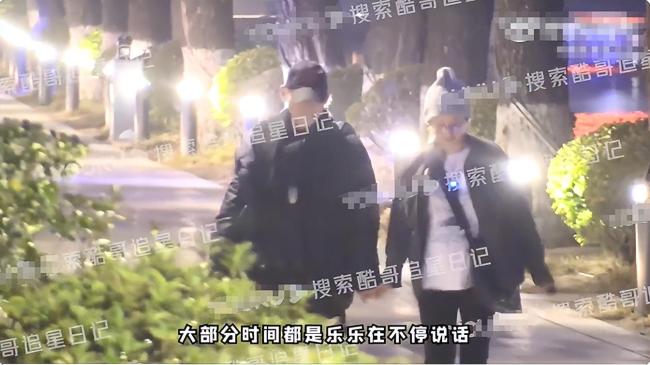73岁徐克现身医院引担忧 上月还被传当爸爸了呢