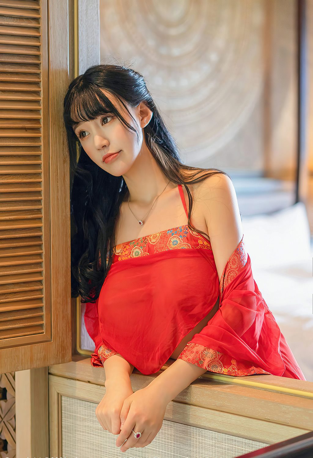 朱可儿Flower红色透视汉服加情趣肚兜性感私房写真集