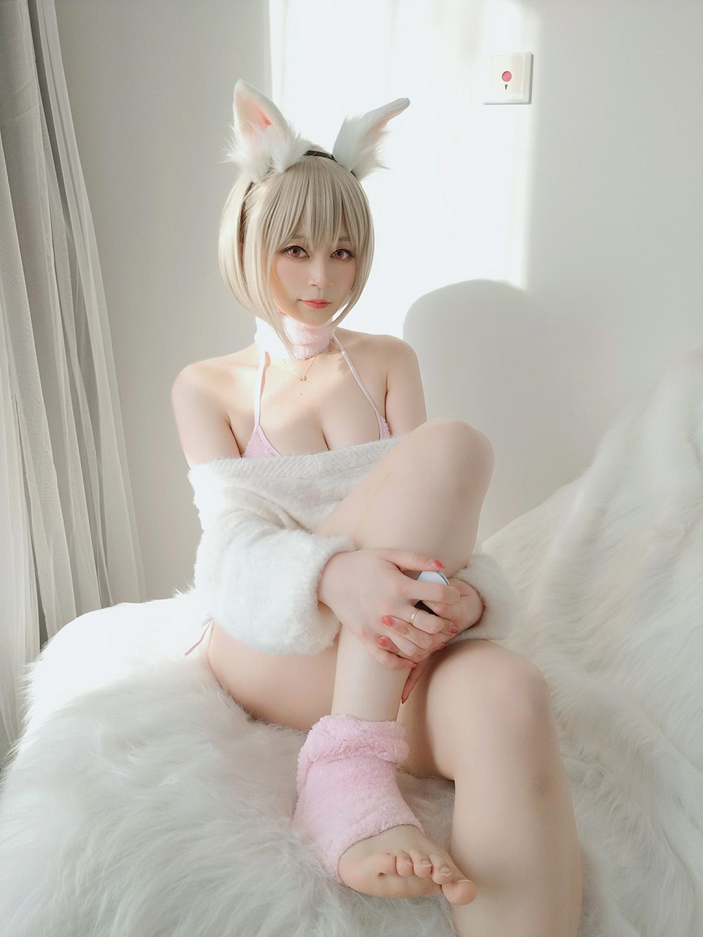 性感少女白银81白色毛衣加粉色内衣性感私房写真集