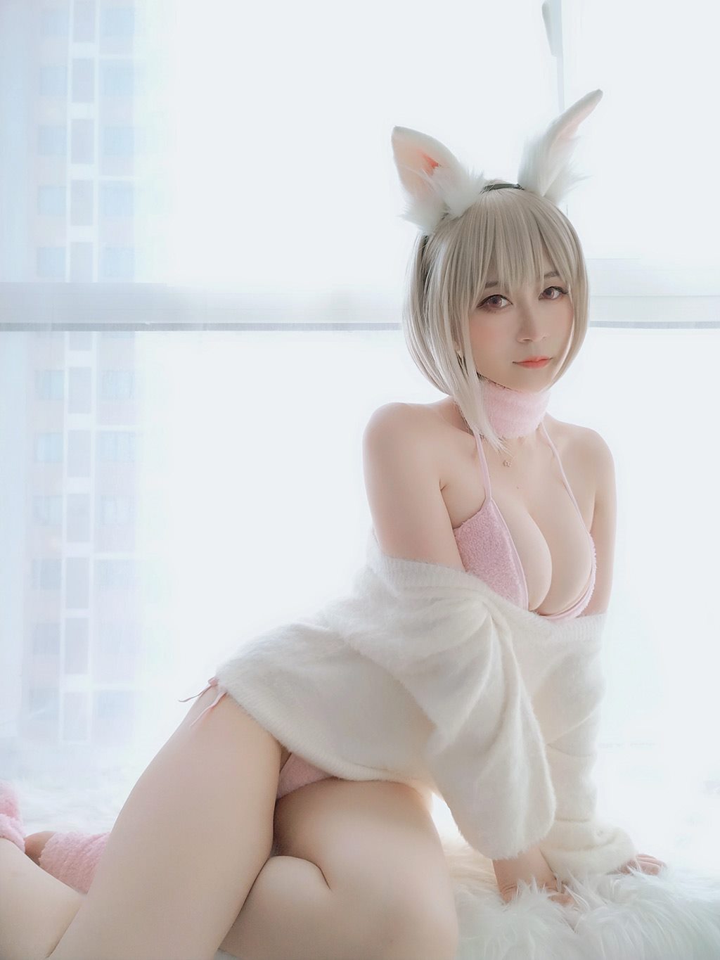 性感少女白银81白色毛衣加粉色内衣性感私房写真集