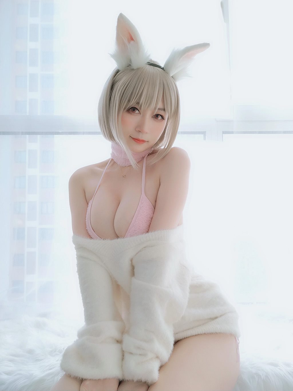 性感少女白银81白色毛衣加粉色内衣性感私房写真集