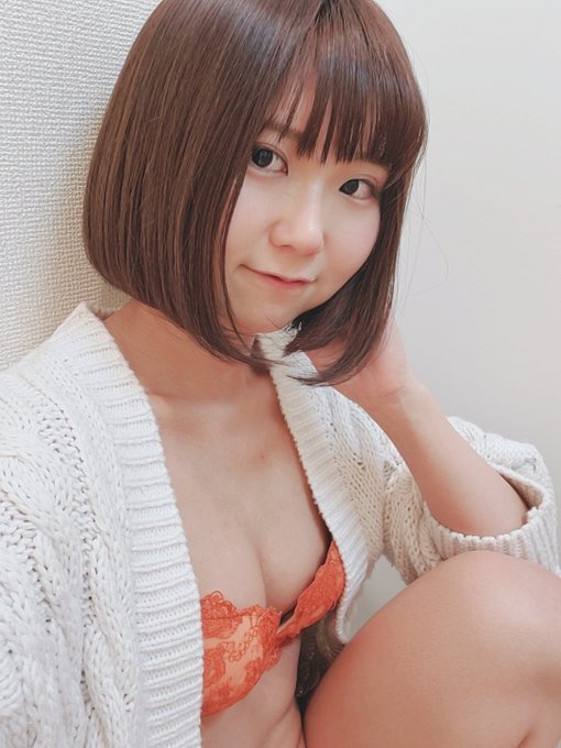 欲求不满！C罩杯新手人妻“春乃真奈美”老公常出差、寂寞难耐AV出道！