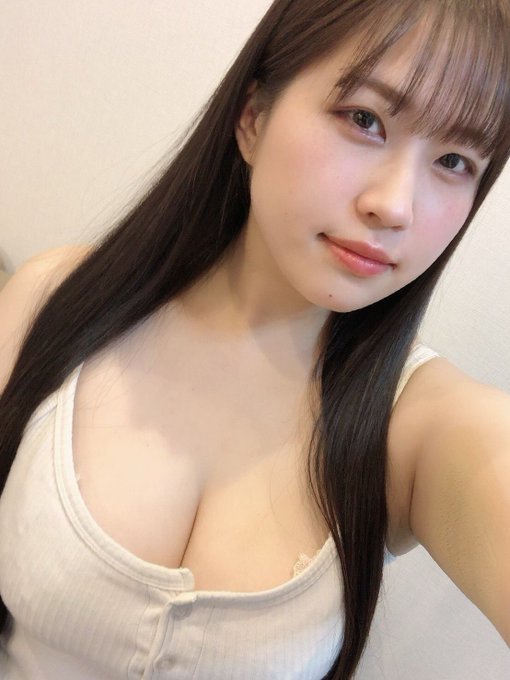 闷声好色女！J罩杯肉感美少女“岸和水”出道！