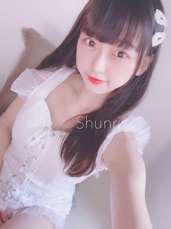 来自香港！F罩杯日系美少女“春莉”AV出道！作品消息刚出、推特即消失！
