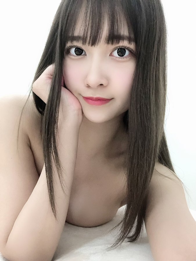 暗吐苦水!C罩杯前偶像美少女“南乃空”推特/IG双双破万追踪、被双亲痛骂工作像OO!