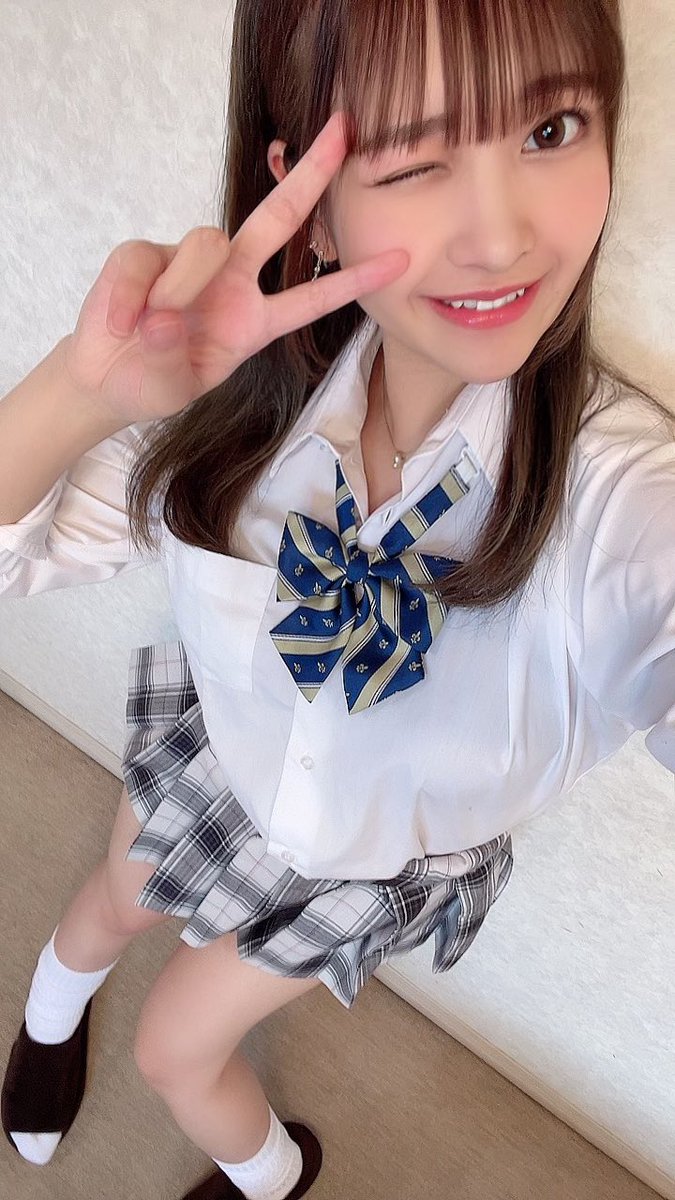暗吐苦水!C罩杯前偶像美少女“南乃空”推特/IG双双破万追踪、被双亲痛骂工作像OO!