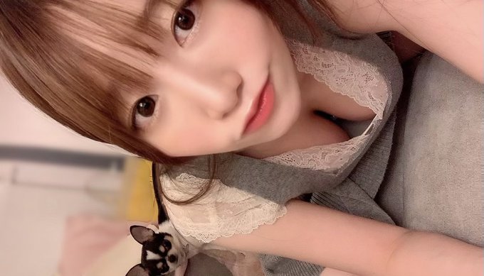 悲报!E罩杯青筋乳美少女“富田优衣”正式发表引退宣言!