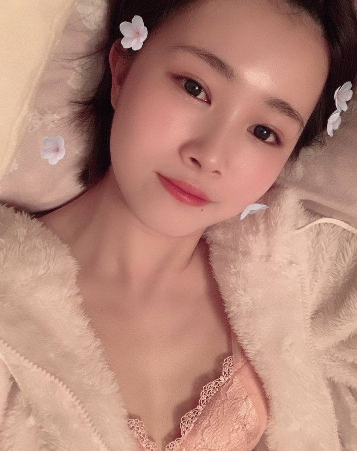 清纯无暇!贫乳小只马“几田町”出道!平常竟在铁工厂担任女工!