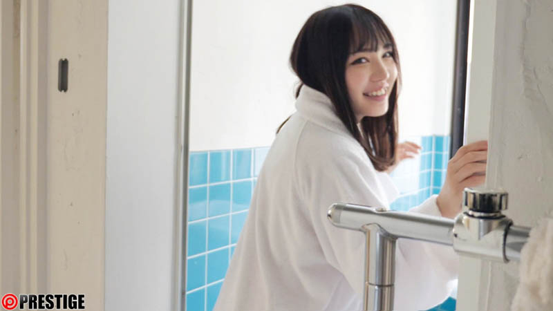 前偶像出道！ E罩杯白皙小只马美少女“时田萌萌”先出大尺写真集、旋即出道！