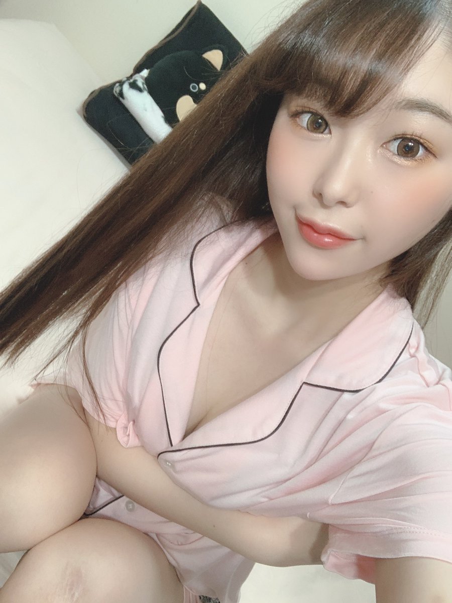 移籍转生!前S1专属白皙美少女沈寂半年改名“天国露露”推特开张5天狂吸数千粉丝!