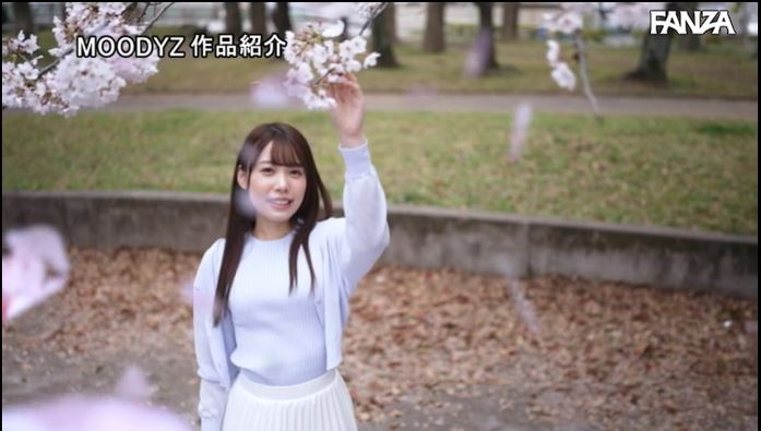 等待整整一年!D罩杯苗条美少女“广仲南”深思熟虑365天不敌内心色欲出道!