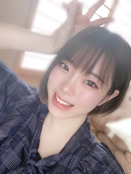一个客人都不来！G罩杯巨乳偶像“朝日凛”不干了！转行AV出道寻求认同感！