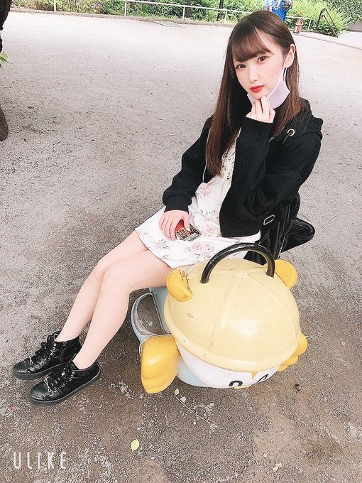 隐藏版素人！E罩杯黑长直美少女“椎名穗香”偶尔拍片最常出没在SOD酒吧和乐园！