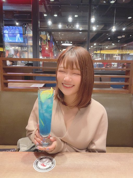 尺度无极限!H奶爆乳小只马美少女“宝生芽衣”改名玩推特福利照大放送吸上千粉丝!