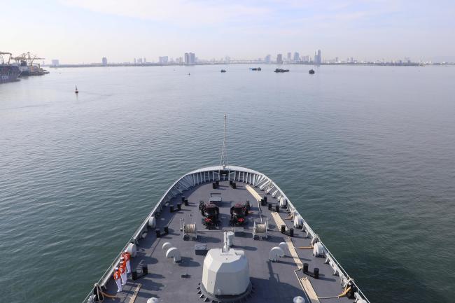 中国海军戚继光舰抵达越南进行友好访问 为期2天