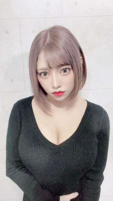 30万追踪!超人气I罩杯写真偶像“梦见瑠”宣布本月份下海出道!