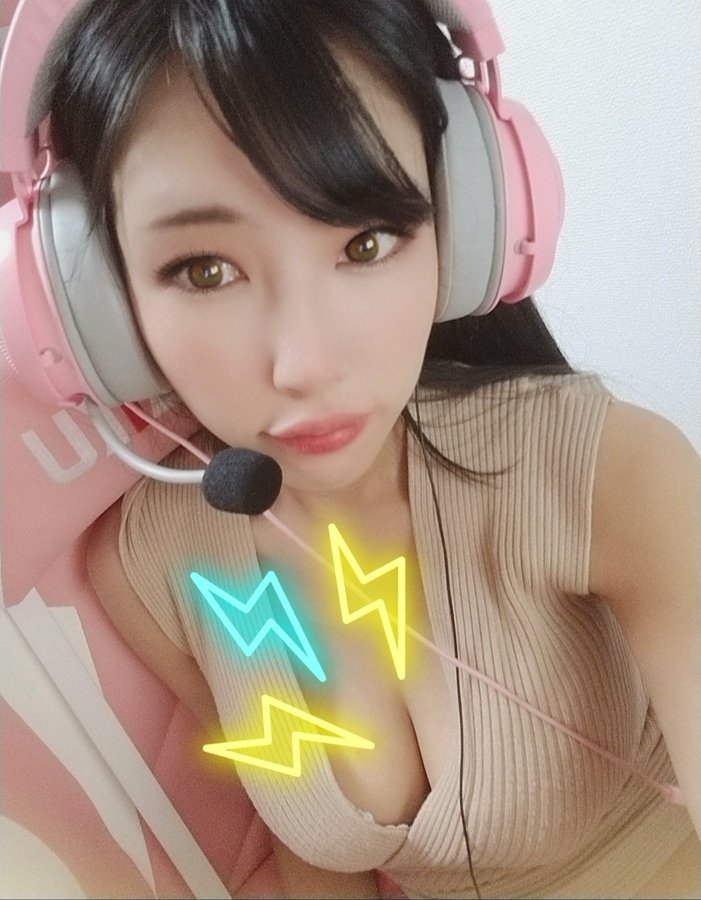 用繁体中文跟粉丝打招呼！ 十年一见H罩杯梦幻身材美少女“飞鸟梨衣菜”推特开张！