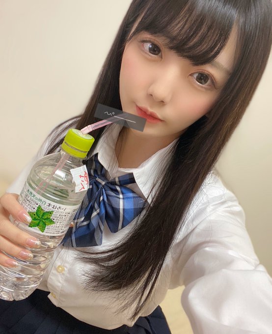 从人妻演到JK! 白皙D罩杯美少女“爱须美侬”出道2年换过五次艺名!