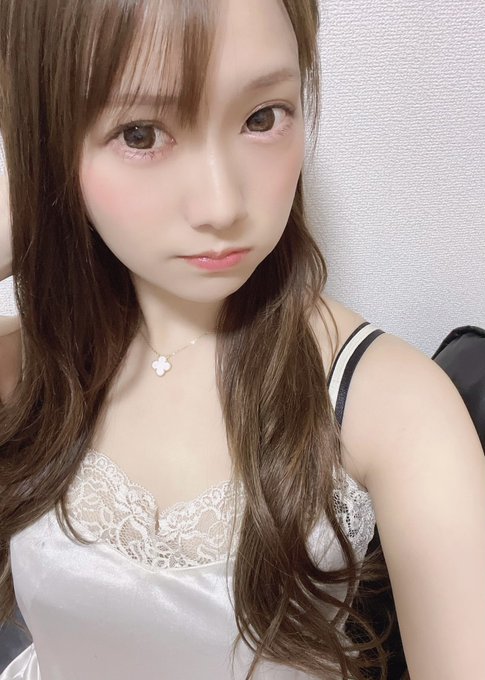 巨乳蜂腰！ Ｇ罩杯清纯美少女“早野诗”出道！一个月拿下上千追踪！