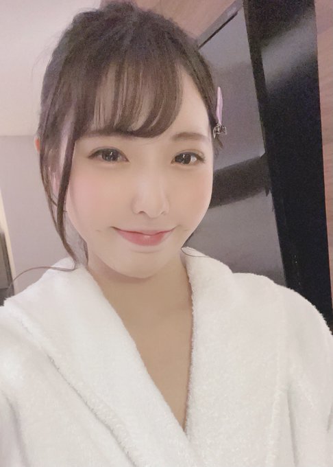 和服老店千金! C罩杯气质美少女「白桃花」忘不了拍摄时的快感再次上京拍片!