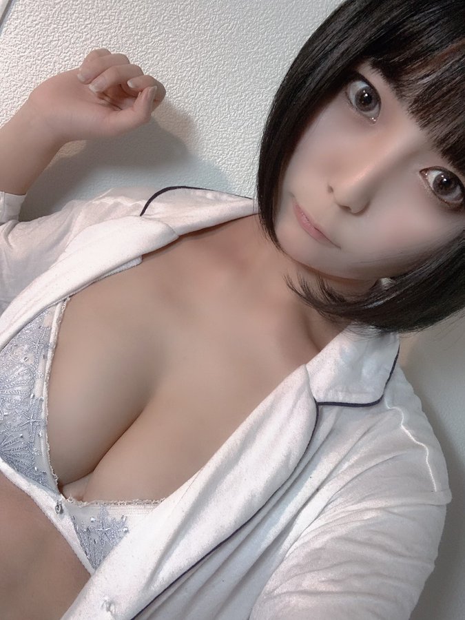 卸下专属招牌! 新世代短发巨乳美少女「乃木蛍」宣布S1毕业不引退!