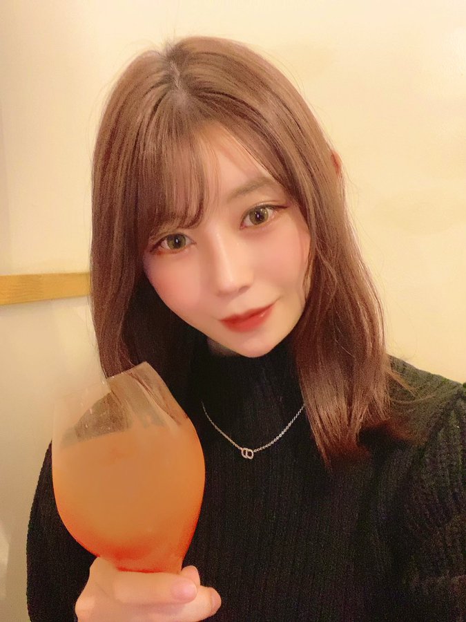 东西半球蹦出！ E罩杯火辣新人「二见玲」推特福利挑战童贞杀毛衣辣翻粉丝！