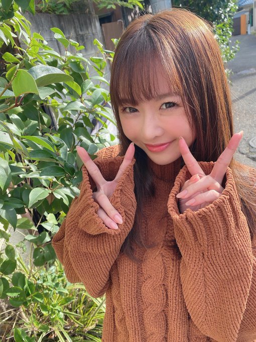 人气飙升! 阳光笑容美少女「栗山莉绪」出道2个月SNS坐拥5万粉丝!