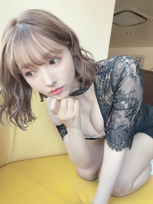 日本第一性爱Cosplayer! 暗黑国民偶像「三上悠亚」推特大秀新作各种爆乳角色装扮!