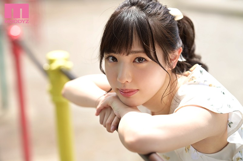 和服老店千金! C罩杯白净美少女「白桃花」出道自曝:高二就决定好了。