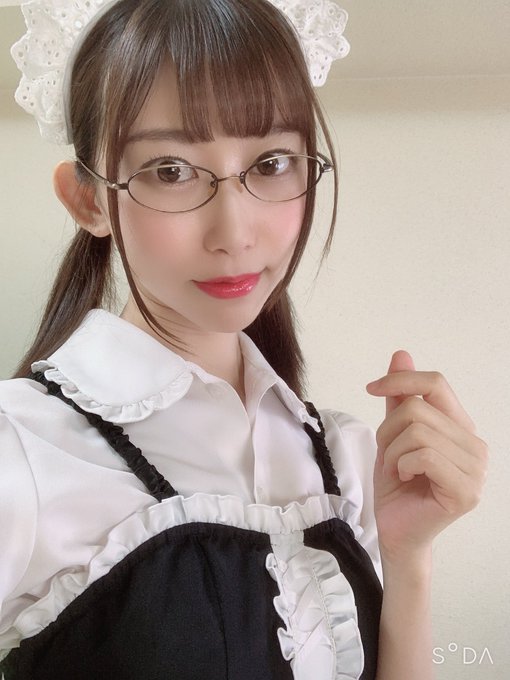 不受时间束缚! 31岁冻龄美少女「黒川菫」水手服扮相零死角!
