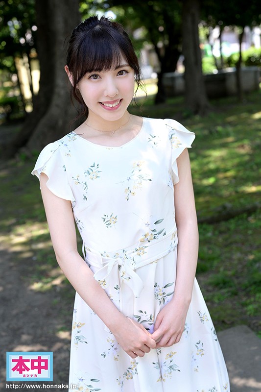 和服老店千金! C罩杯白净美少女「白桃花」出道自曝:高二就决定好了。