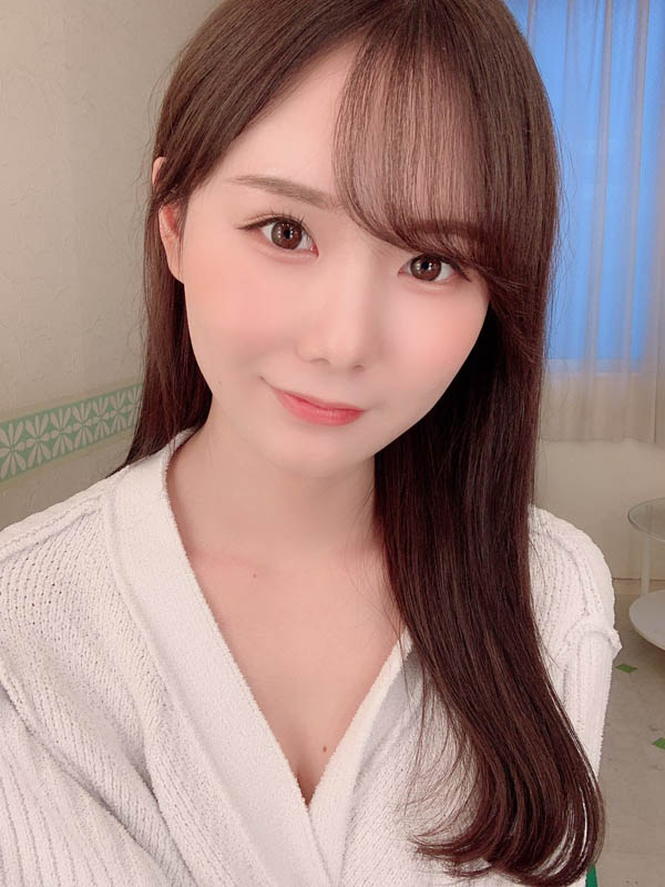 大放闪照！ 小恶魔系美少女「坂道美瑠」认爱蓝芽水月？！