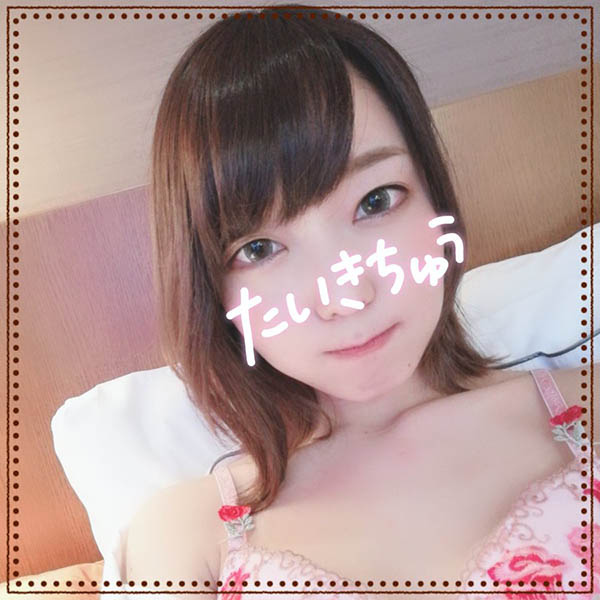 娇小可爱! 小只马美少女新人「雨宫萌奈」公开体重秘密,粉丝傻问:是体温吗?