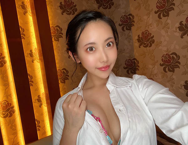 改名转型! 前S1专属女优影山樱改名「朝阳绘麻」转往肉感成熟路线发展!