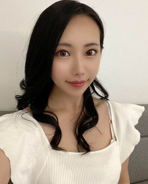 改名转型! 前S1专属女优影山樱改名「朝阳绘麻」转往肉感成熟路线发展!