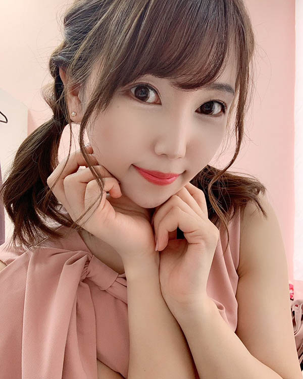 迷人泪痣魅力喷发! E罩杯魅惑美女「爱花道琉」自曝近期拍片无法正视亲弟弟!