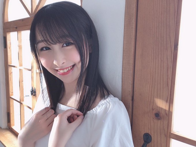 酥麻甜美声线！ D罩杯美女主播「成田紬」出道！