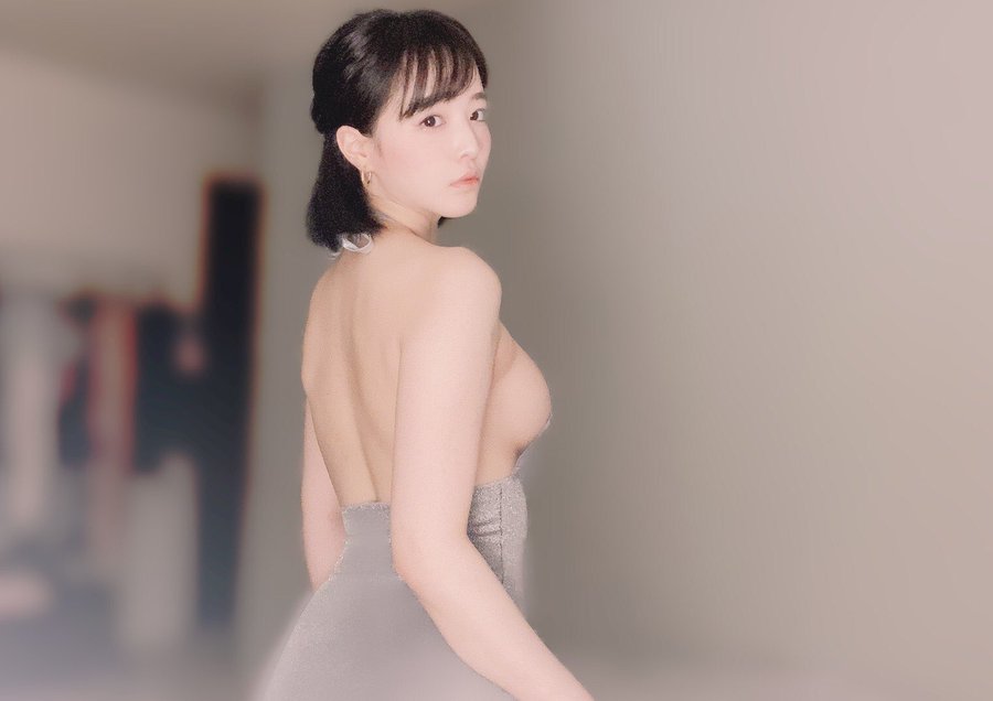 超火辣开胸洋装! G罩杯气质新人女优「三宫椿」庆推特2万追踪福利照洗版啦!